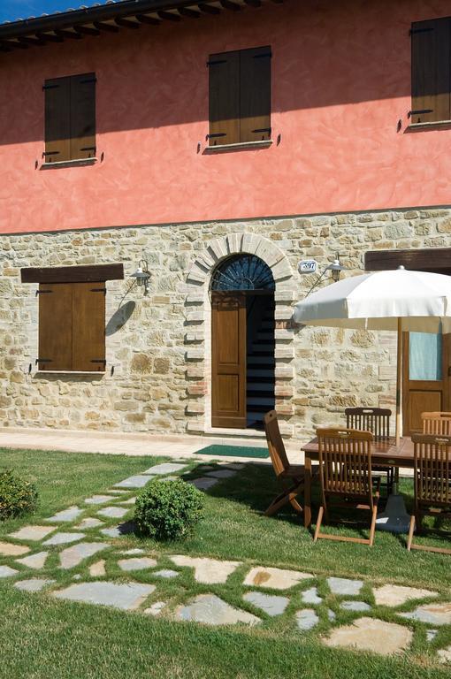Agriturismo Casale Le Selvette Ripa Exterior photo