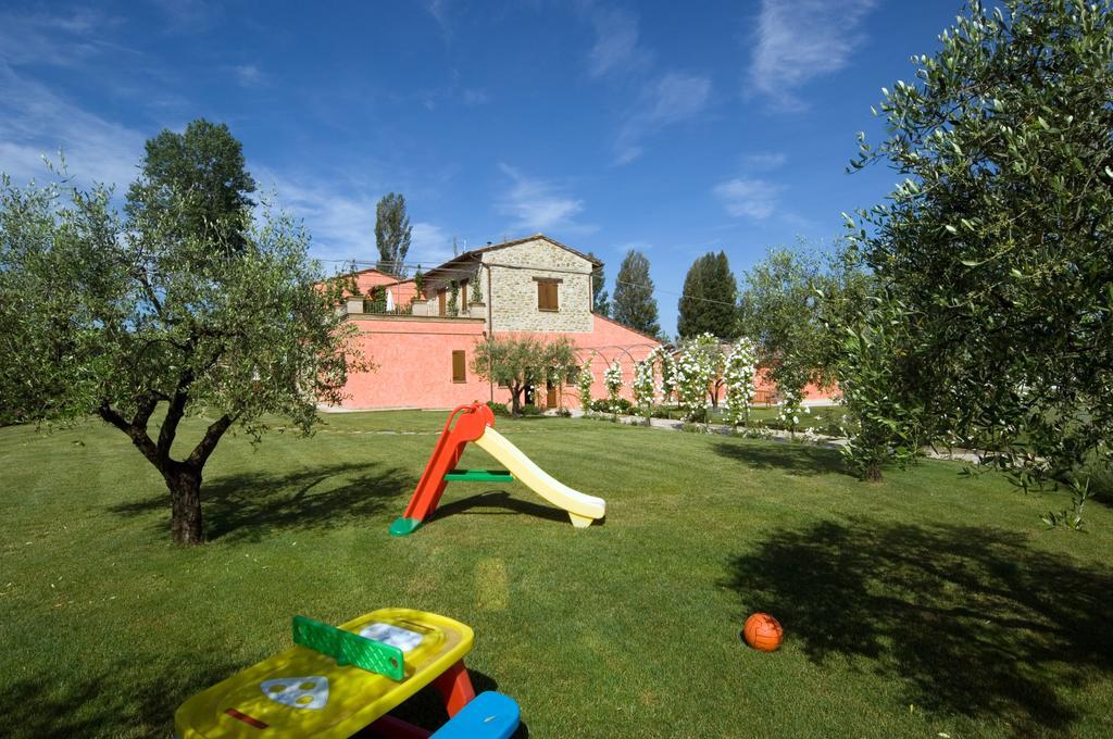 Agriturismo Casale Le Selvette Ripa Exterior photo